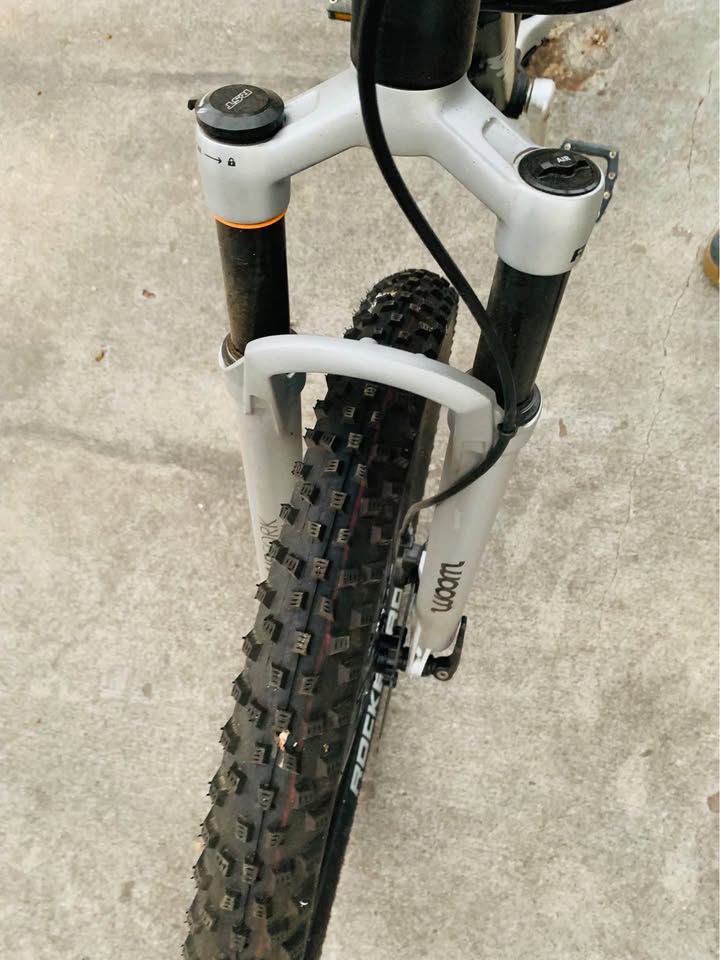 Woom Off Air 5 Mountain Bike – Black (24”)